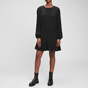 NWT GAP Black Long Sleeve, Flounce Hem Dress